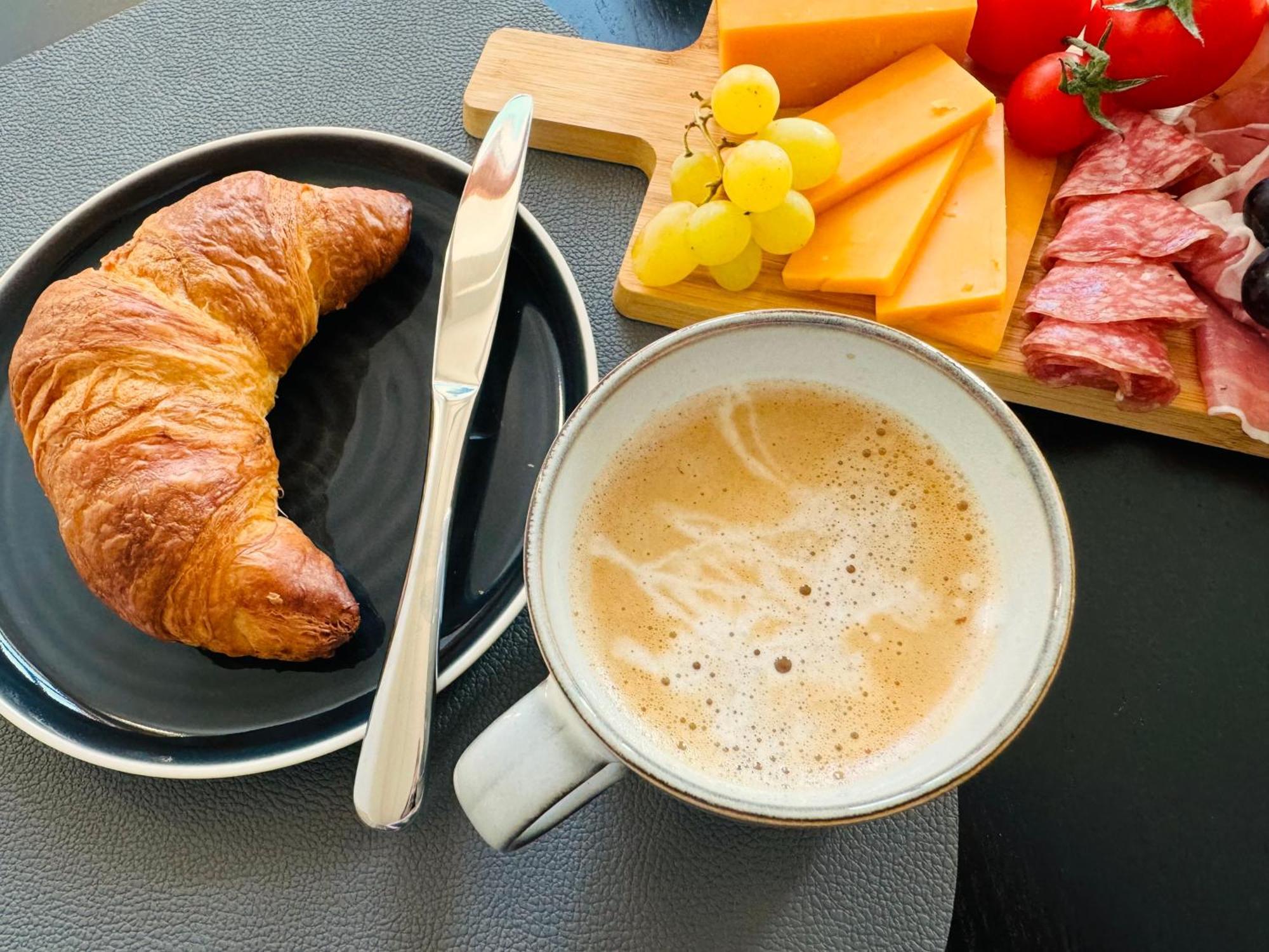 Superhosts Zentrum - Parkplatz - Badewanne - Netflix - Kaffee Бремен Екстер'єр фото